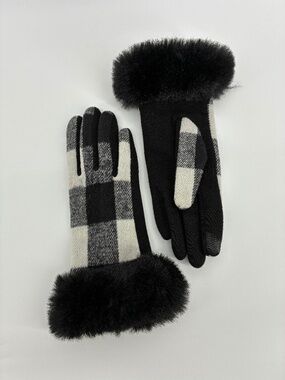 Mud Pie 2% Wool Blend Black and White Checkered Fur Trim Gloves
